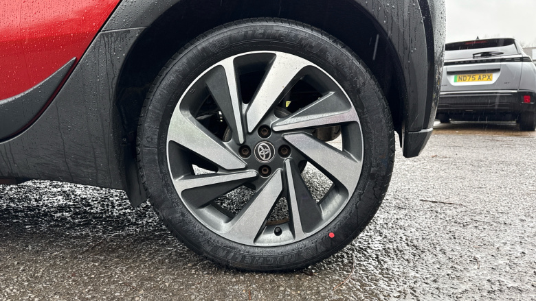 Toyota Aygo X 1.0 VVT-i Edge 5dr Petrol Hatchback